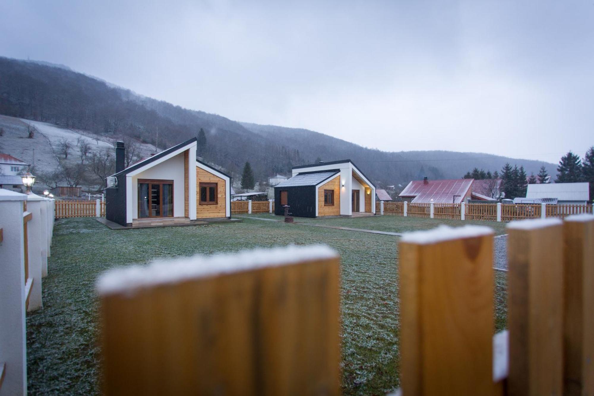 Mountain Mirage * Mojkovac